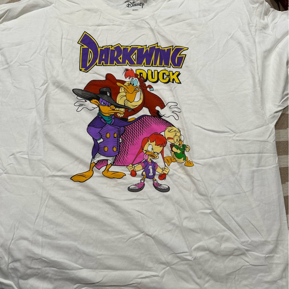 DARKWING DUCK DISNEY TSHIRT